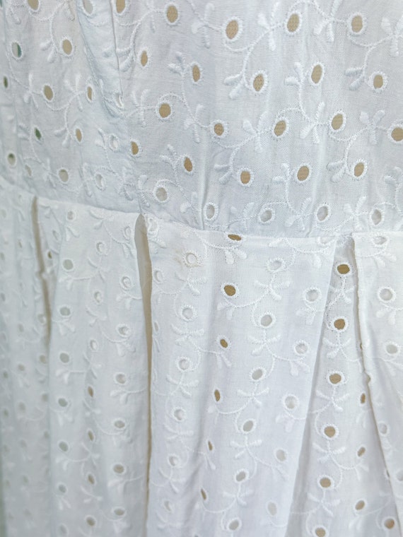 Vintage 1940s White Eyelet Lace Dress 27 Waist - image 8