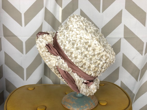 50s Straw Hat - White and Blush Pink - Vintage St… - image 1