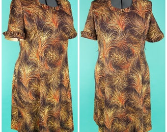 1970s XL Dress - 70s Day Dress - Brown Plume Print Dress - Novelty Print Dress - Volup Vintage