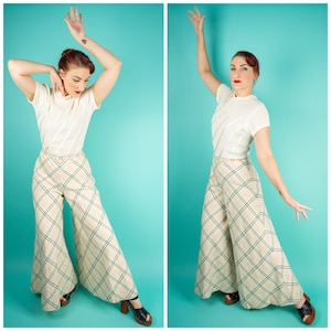 1970s 27W Plaid Pants Bell Bottom Trousers