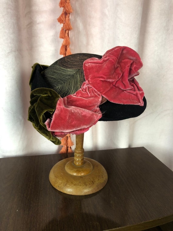 30s 40s Velvet Hat - Green and Pink - Tilt Hat - S