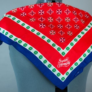Vintage 1970s 80s Sweet Honesty Bandana Avon Red Blue