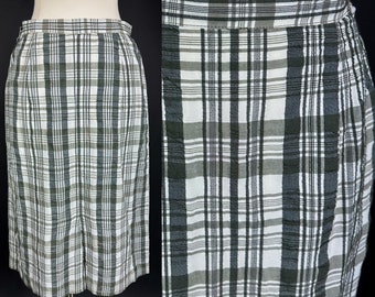 1950s 60s Seersucker Gray Plaid Skirt 26 waist Small Medium