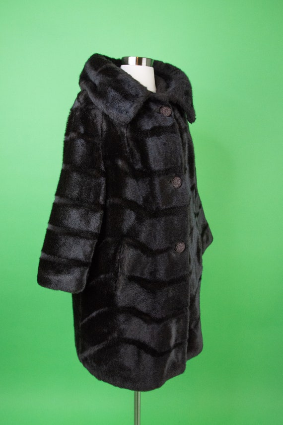 Vintage 1950s 60s Faux Fur Coat Medium Large - Wo… - image 4
