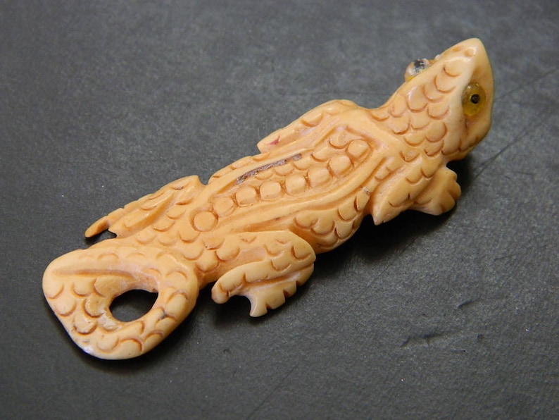 Handmade Carved Ox Bone Lizard Focal Pendant Bead Amulet Pendant 55MM Sandy Brown Hand Carved Ox Bone Lizard Pendant Bead Amulet