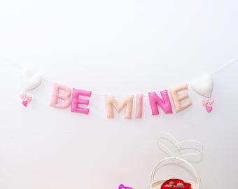 Pink Felt Be Mine Garland: Valentine Fireplace Mantel Decor