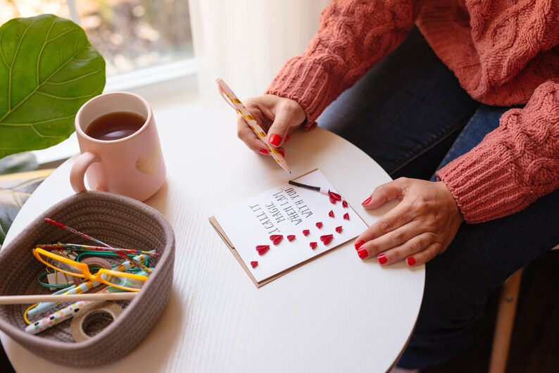 Wenskaart. Ik noem het Magie als ik bij je ben. Heart Shower Gewatteerde kunst om in te lijsten. Man Vrouw. Verjaardagscadeau idee voor verloofd stel afbeelding 9