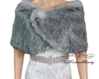 Faux Fur Wrap, Faux Fur stole, Grey Chinchilla Wrap, Fur Shawl, Fur Shrug, Bridal Cape, Bridal Stole, Faux Fox Wrap, FW108-GREYCHIN