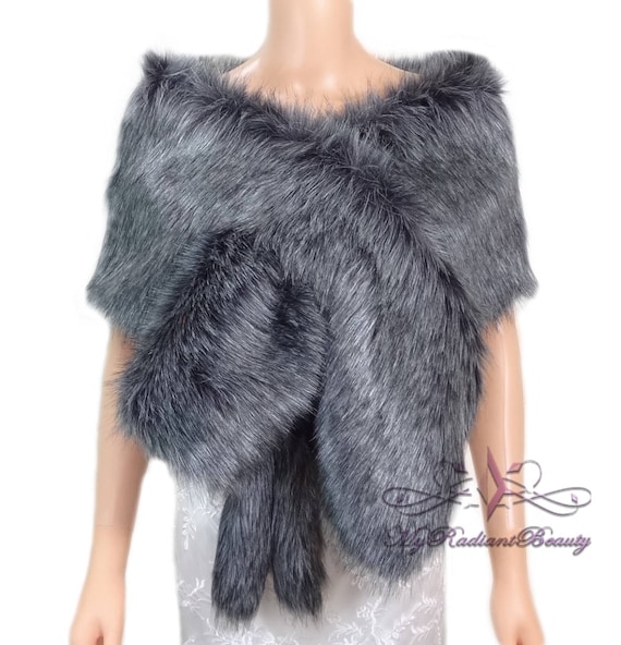 Grey fur wrap 2025