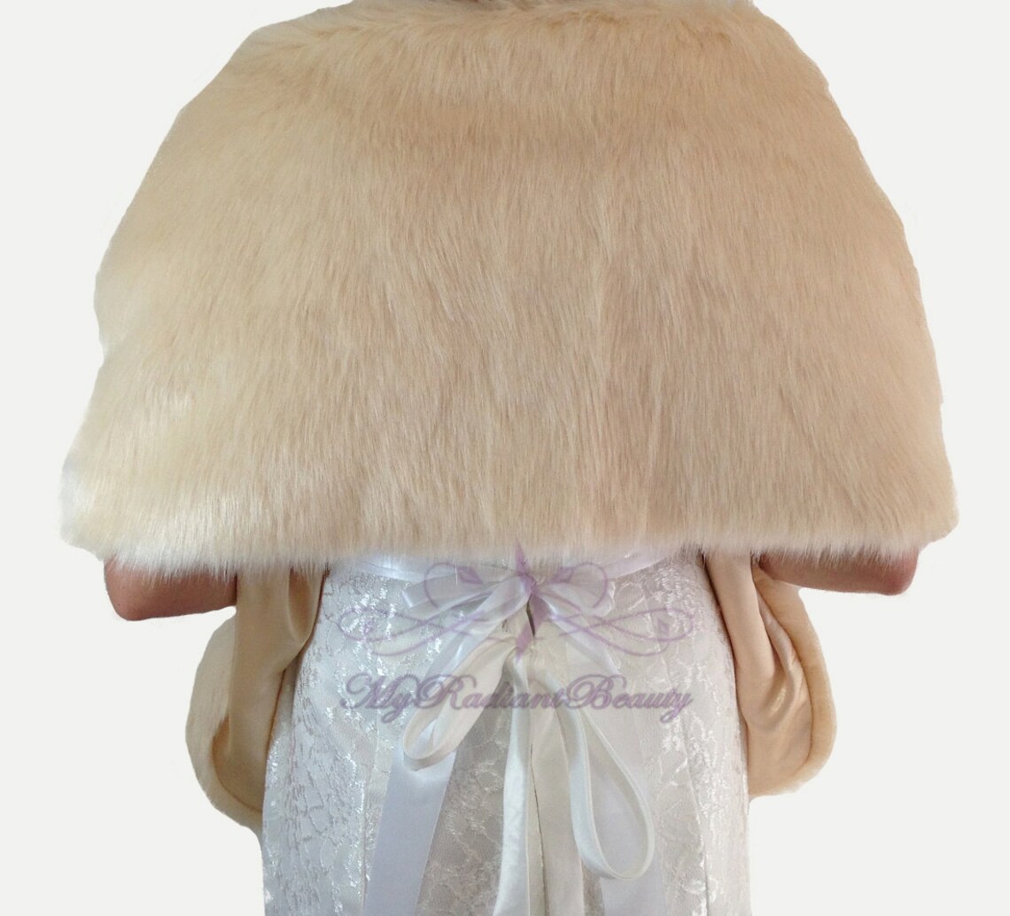 faux fur shawl champagne