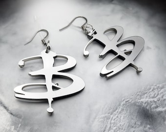 Buffy Vampire Slayer Earrings | Fight Light a Woman!