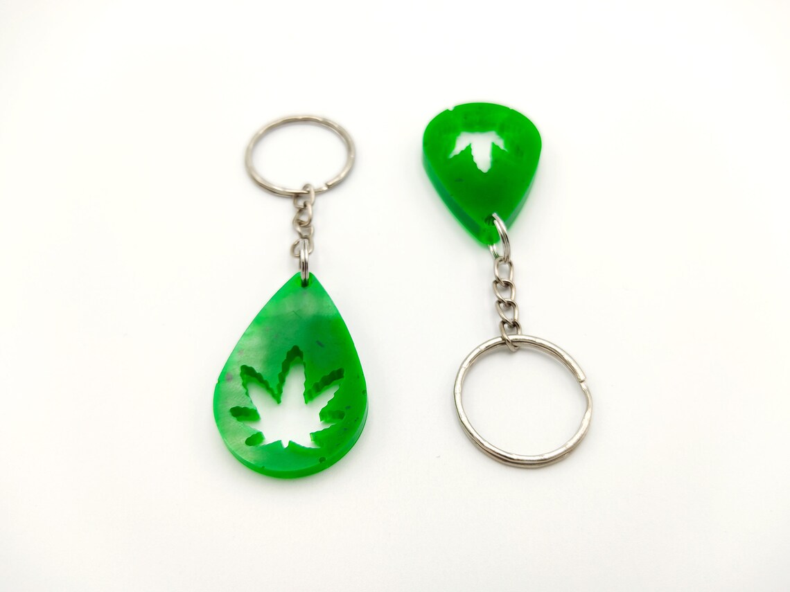 WEED KEYCHAIN Cannabis Keyring Marijuana Gift Resin Etsy
