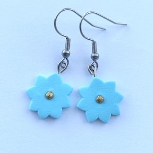 Forget-Me-Not Earrings – Blue Flower Dangle Earrings, Handmade Polymer Clay Jewelry, Cute Floral Earrings, Gift for Her