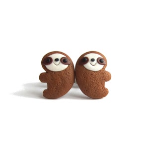 Pendientes de perezoso marrón, joyería de perezoso, pendientes de animales, joyería de animales, pendientes del zoológico, joyería del zoológico, lindo pendientes divertido regalo para la novia