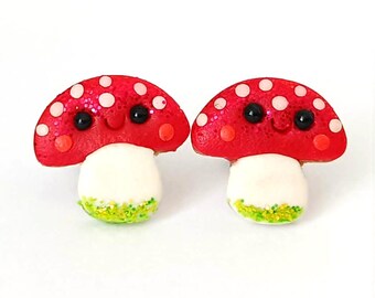 Cute Red Mushroom Stud Earrings – Kawaii Halloween Mushroom Earrings – Handmade Polymer Clay Toadstool Studs – Cottagecore Jewelry