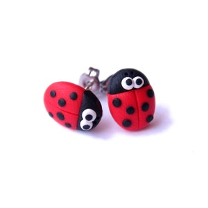 Ladybird Earrings – Cute Ladybug Stud Earrings, Red Earrings for Girls, Small Polymer Clay Earrings, Fun Christmas Gift Idea