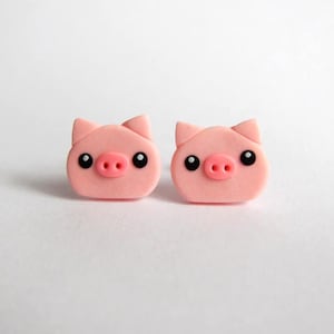 Brincos de Porco Rosa Bonitos – Brincos de Animais Kawaii – Pequenas Joias de Argila de Polímero Pastel – Presente Feito à Mão para Crianças e Amantes de Animais