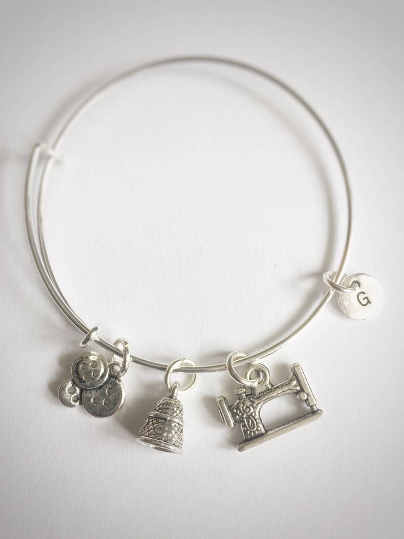 Personalised Gift Sewing Charm Gift for sewing queen Seamstress Charm Bangle Sewing Theme Bracelet Gift for Seamstress Dressmaker gift