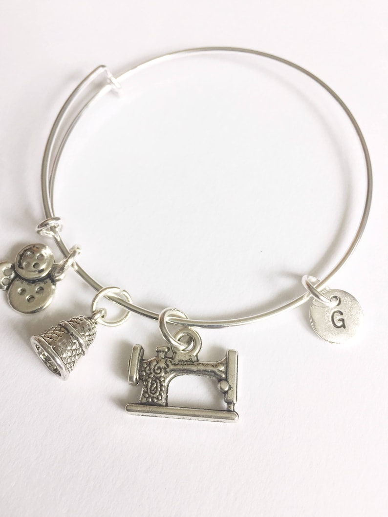 Personalised Gift Sewing Charm Gift for sewing queen Seamstress Charm Bangle Sewing Theme Bracelet Gift for Seamstress Dressmaker gift