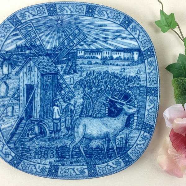 1983 Rorstrand Sweden Collector's Plate, Design Gunnar Nylund, Christmas Collectible Limited Edition Series, Cobalt Blue Decor Swedish Motif