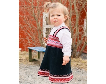 Girls nordic dress in merino wool