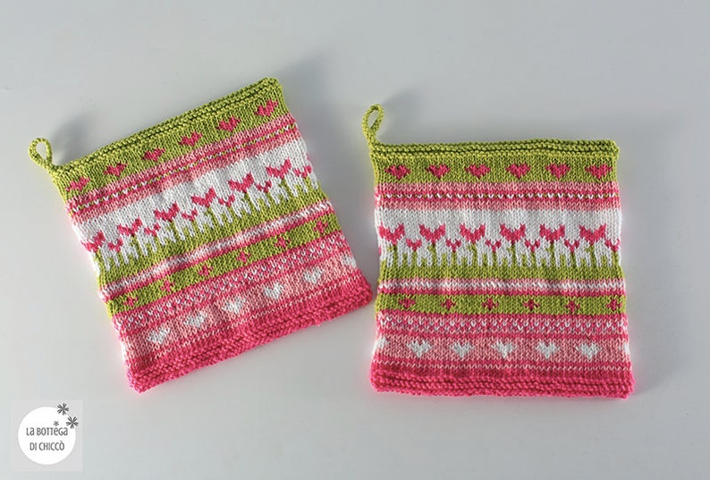 Download Two knitted pot holders hot pads flower oven mitts spring ...