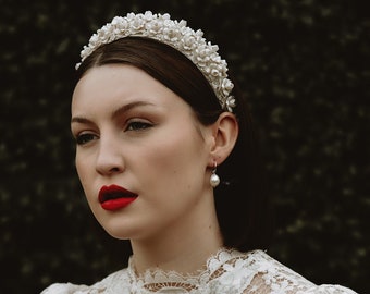 Floral bridal headpiece and Flower wedding headband. Bridal headpiece and wedding headpiece for bride. Wedding  tiara MADELEINE