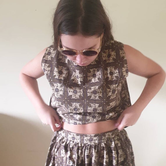 Brown Batik skirt and top batik vintage retro bati