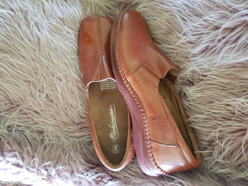 Leather shoes boho leather shoes retro leather shoes brown leather shoes,Woodstock brown leather shoes,leather flats sz9 leather shoes.