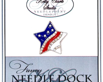 Dok na igły Stars & Stripes Star Needle Dock, magnes na płótno, przyrząd do przytrzymywania igieł, garaż na igły