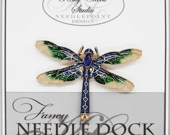 Niebieski magnes na igły Dragonfly: emaliowany magnes na płótnie, kryształy Swarovskiego