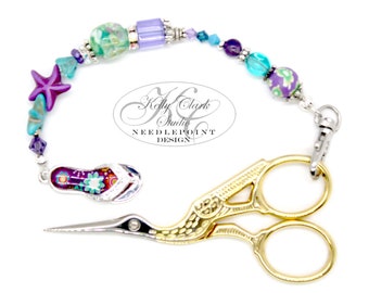 Porte-clés ciseaux tongs violet et turquoise : cordon perlé, outil de couture, porte-clés, porte-monnaie