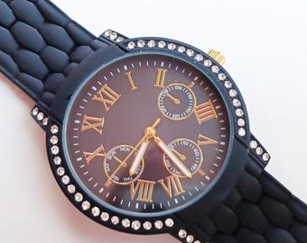 Vintage Matte Black and Gold  Rhinestones Metal Link Fashion Bracelet Watch- New Battery