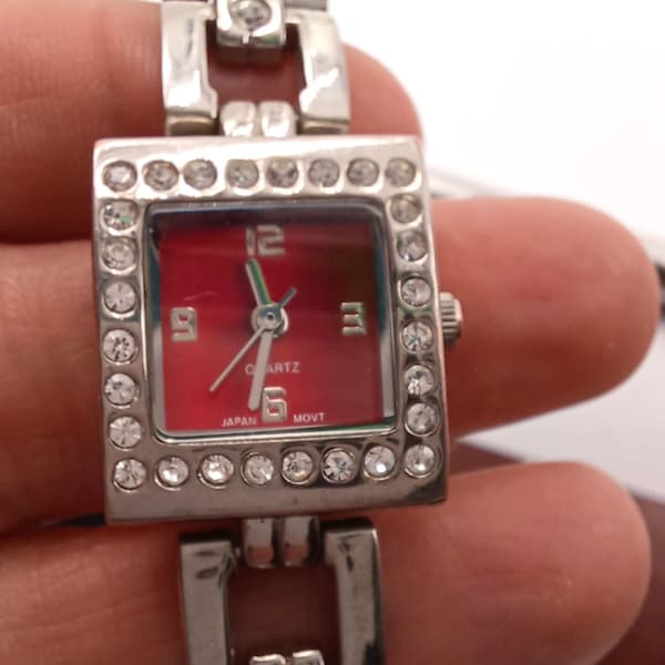 Silver Tone Rhinestones with Red Face Ladies Fashion Watch, New Battery Runs