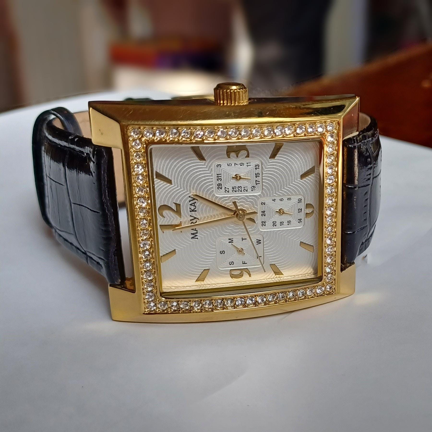 Mary Kay Watch - Etsy display picture 2