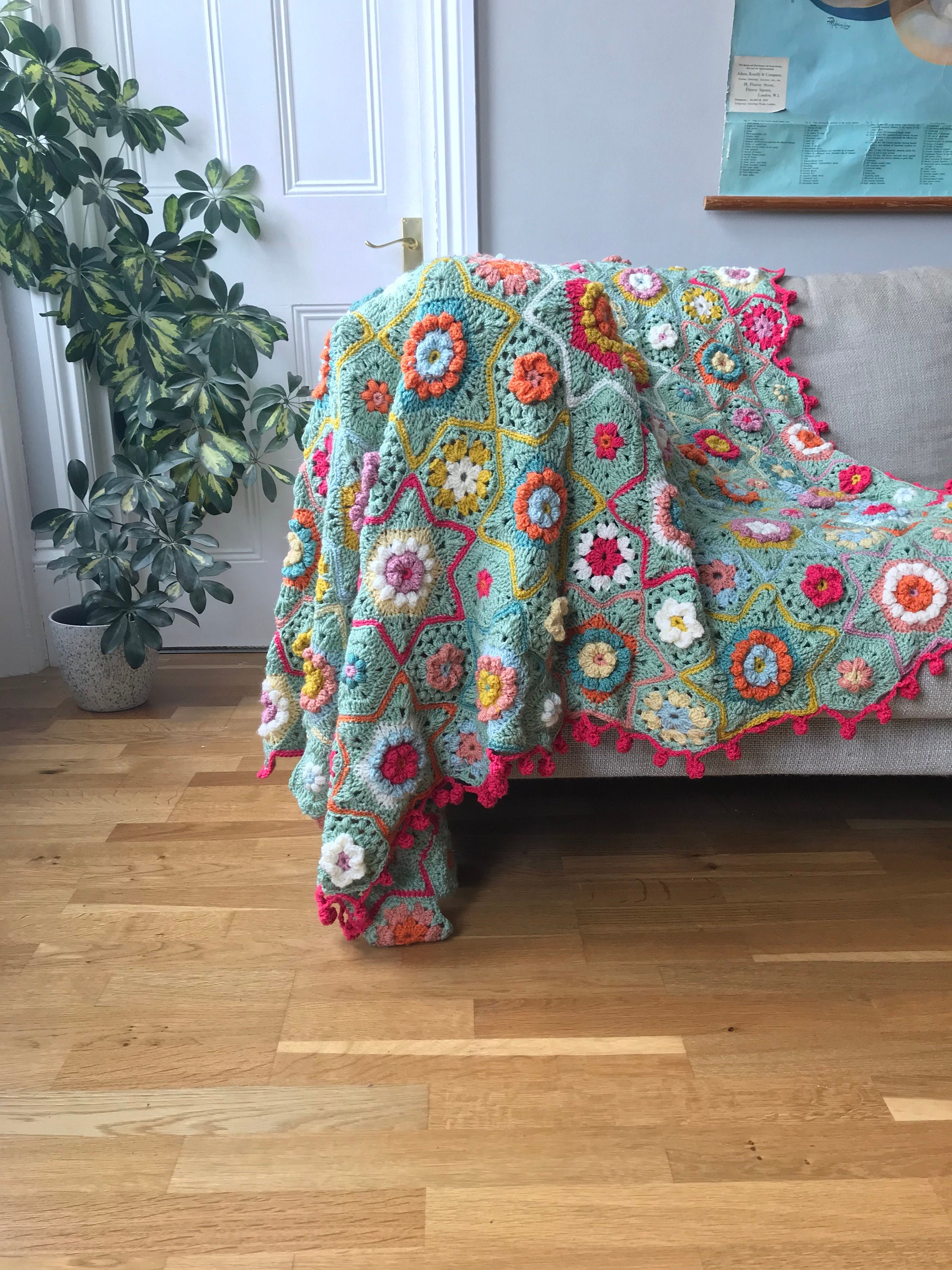 38 Hexagon Blanket Crochet Patterns for Cozy Throws, Baby Blankets, and Retro Home Decor 4 Wren Hexagon Blanket