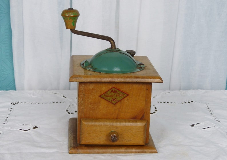 Green Coffee Grinder Wood /& Metal Coffee Grinder Grand M\u00e8re French Kitchen Vintage French Coffee Grinder French Decor