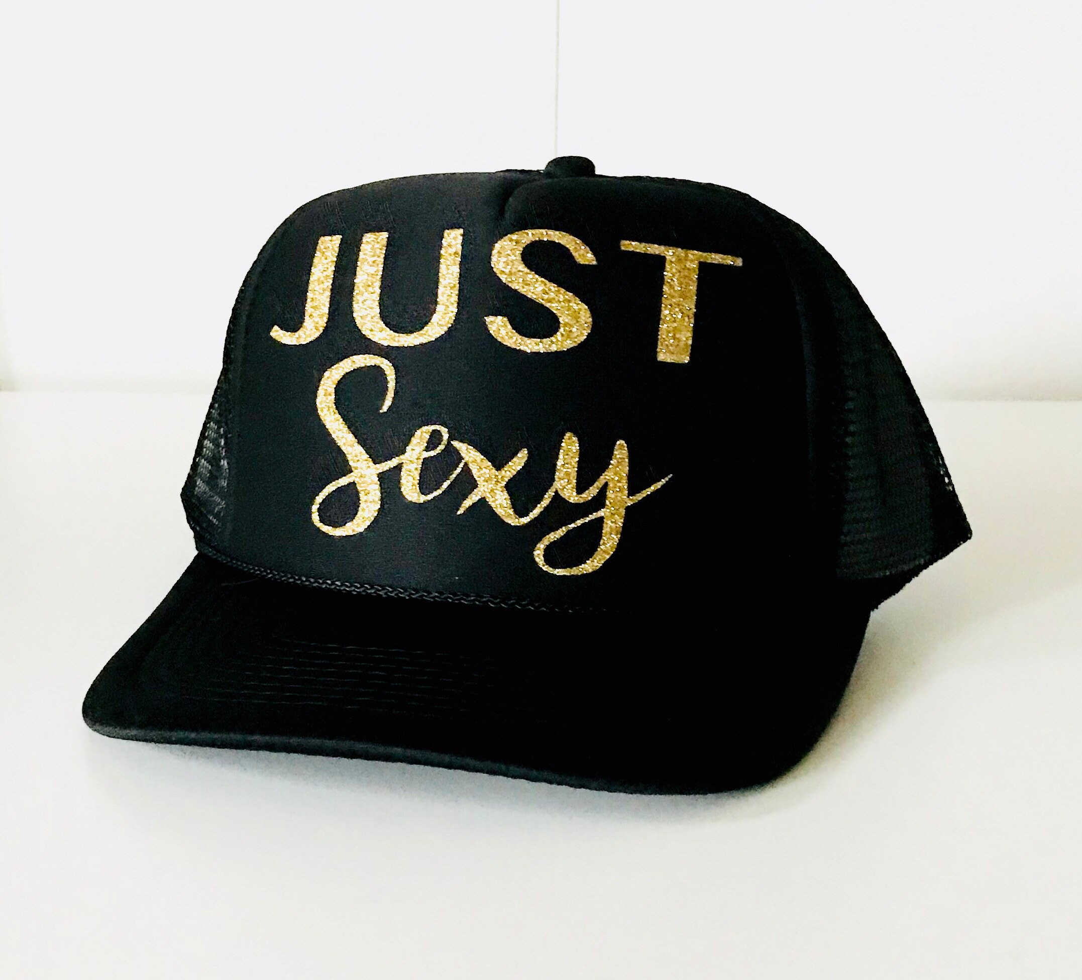40 And Sexy Trucker Hat 40 And Sexy 40th Birthday Hats Etsy 日本