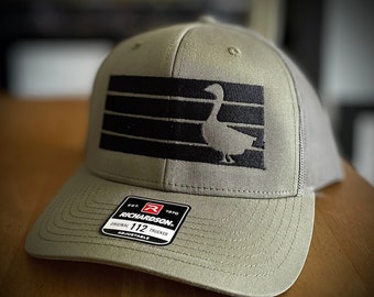 Chapeau rétro d'oie - Design noirci - Inspiré d'un groupe Trucker Goose