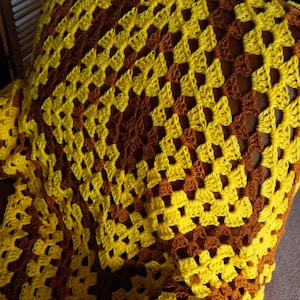 Granny square motif lap/baby  afghan