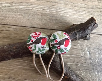 Robin hair accessories, robin print, robin gift, robin accessories, button bands, reusable hair accessories, Christmas hair accessories