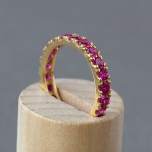 Natural ruby Eternity Ring, Gold ruby ring, ruby gemstone, July birthstone, ruby jewelry, natural ruby ring, ruby band