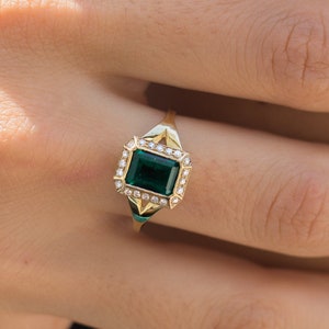 emerald and diamond ring, emerald solitaire, may birthstone ring, emerald gold ring, emerald and Diamond engagement, green gemstone