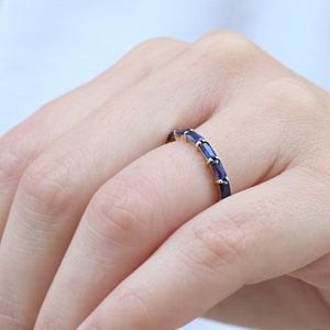 Seven Baguettes Sapphire Gold Ring