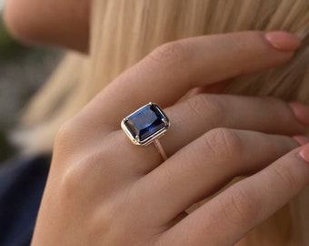 Blue Sapphire ring - Sapphire Band - Vintage - rectangle - Deep Blue - 14 or 18 Karat Gold - Free Shipping