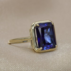 Solitaire Blue Sapphire ring image 1