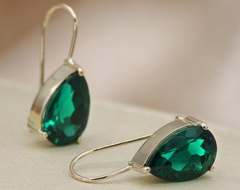 Emerald earrings, emerald jewelry, green emerald, genuine emerald, green earrings, bridesmaid earrings, earrings, dangle earrings,