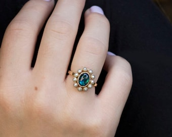 Victorian Ring  - Antique ring - Flower Ring - Pearl ring - Abalone - 1800s - Victorian pearl ring - rare ring - estate ring - gothic ring