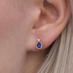 Sapphire and Diamond stud earrings - Pear cut Sapphire - Diamond earrings - dainty - Gold earrings luxury -  blue gemstone - blue studs