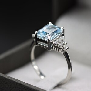 Aquamarine and Diamonds ring, 14K Gold ring, art deco ring, Vintage ring, Solitaire ring, Aquamarine, Diamonds image 2